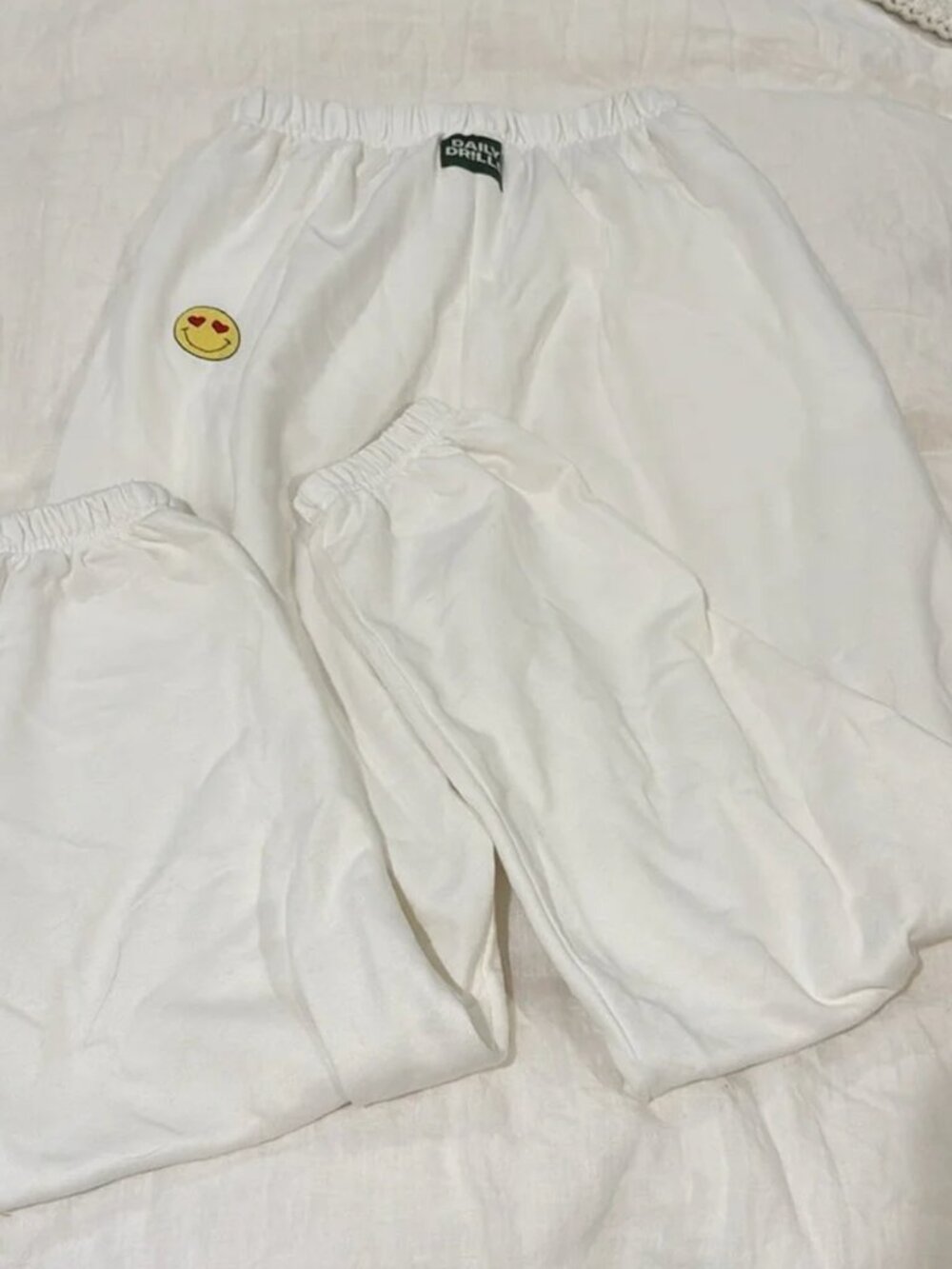 Daily Drills Rare White Heart Eyes Emoji Sweatpants XS/S
